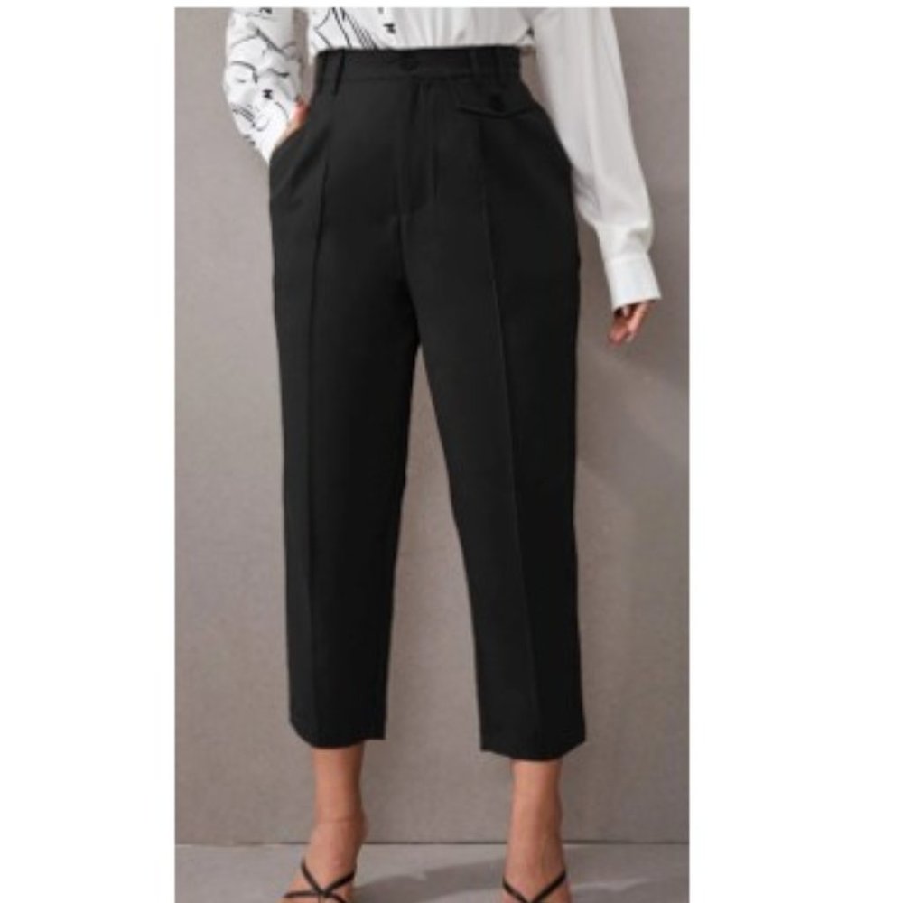 Cropped Black Pants